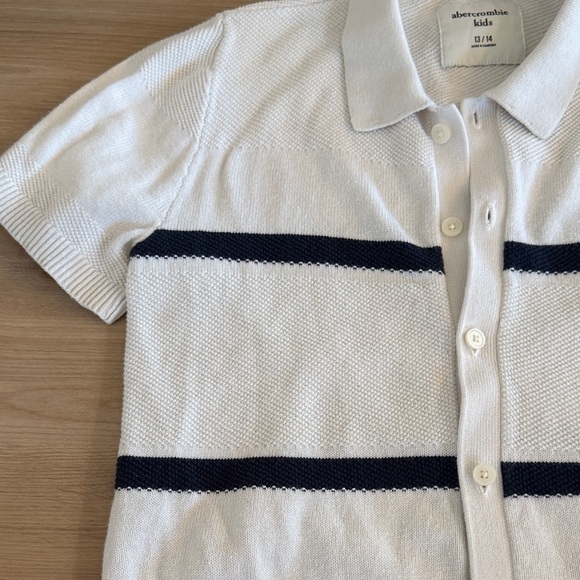 Abercrombie Kids White Navy Striped Short Sleeve Button Up Sweater Polo 13/14 - Picture 3 of 4